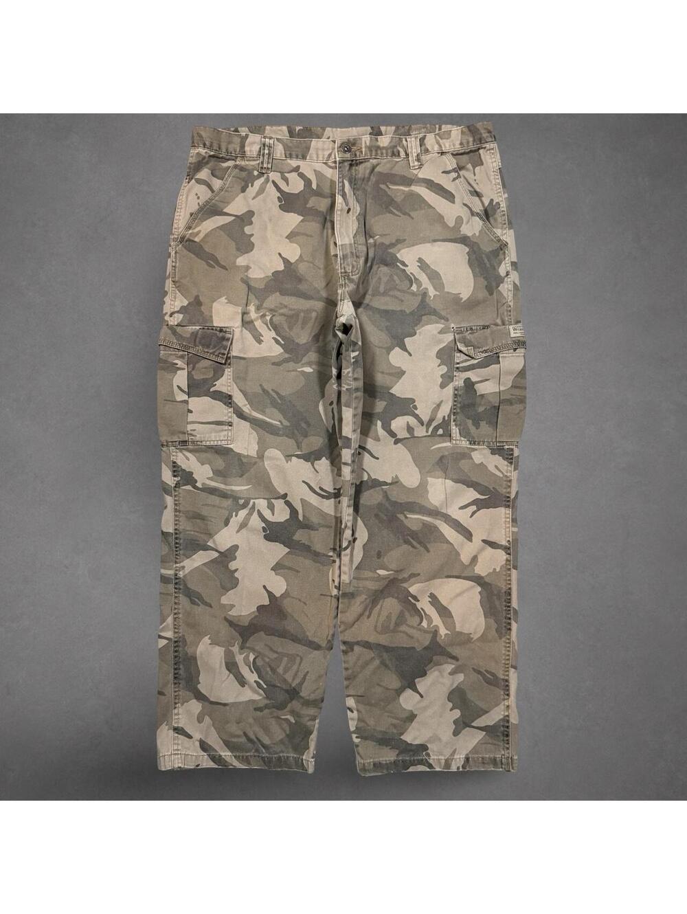 Wrangler Camo Cargo Pants 40x30